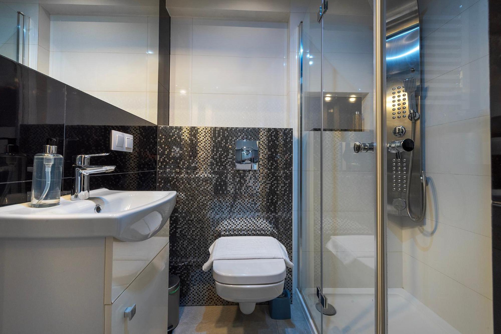 Apartament Rentplanet - Mokotowska Warszawa